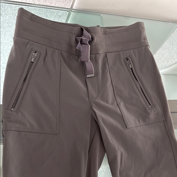 Athleta Women's Taupe Joggers - Picture 4 of 5